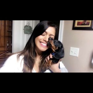 Meet your Posher, Demi